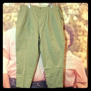 Martin's 26W Khaki Trousers